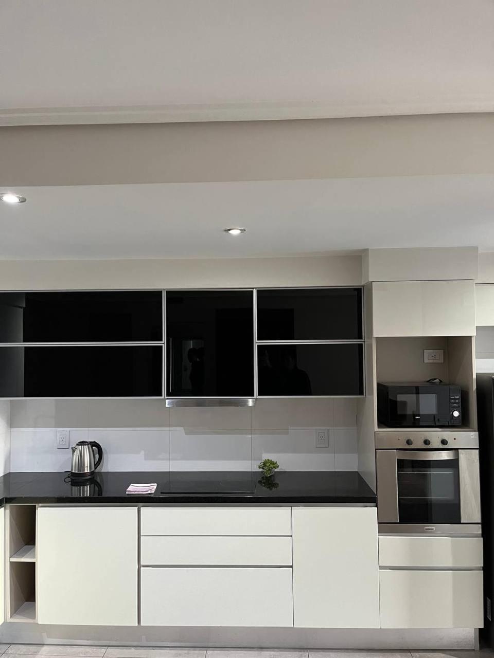 Apartamento Centrico Con Las Mejores Vistas De Mendoza Bagian luar foto